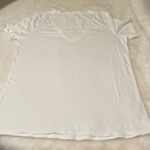Lululemon V neck top